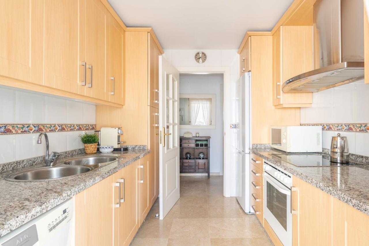 Atico 2 Terrazas Junto Al Mar By Rent Me Lägenhet Estepona Exteriör bild