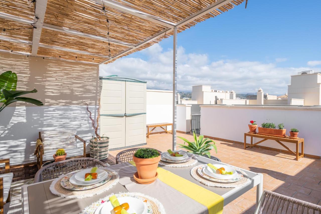 Atico 2 Terrazas Junto Al Mar By Rent Me Lägenhet Estepona Exteriör bild